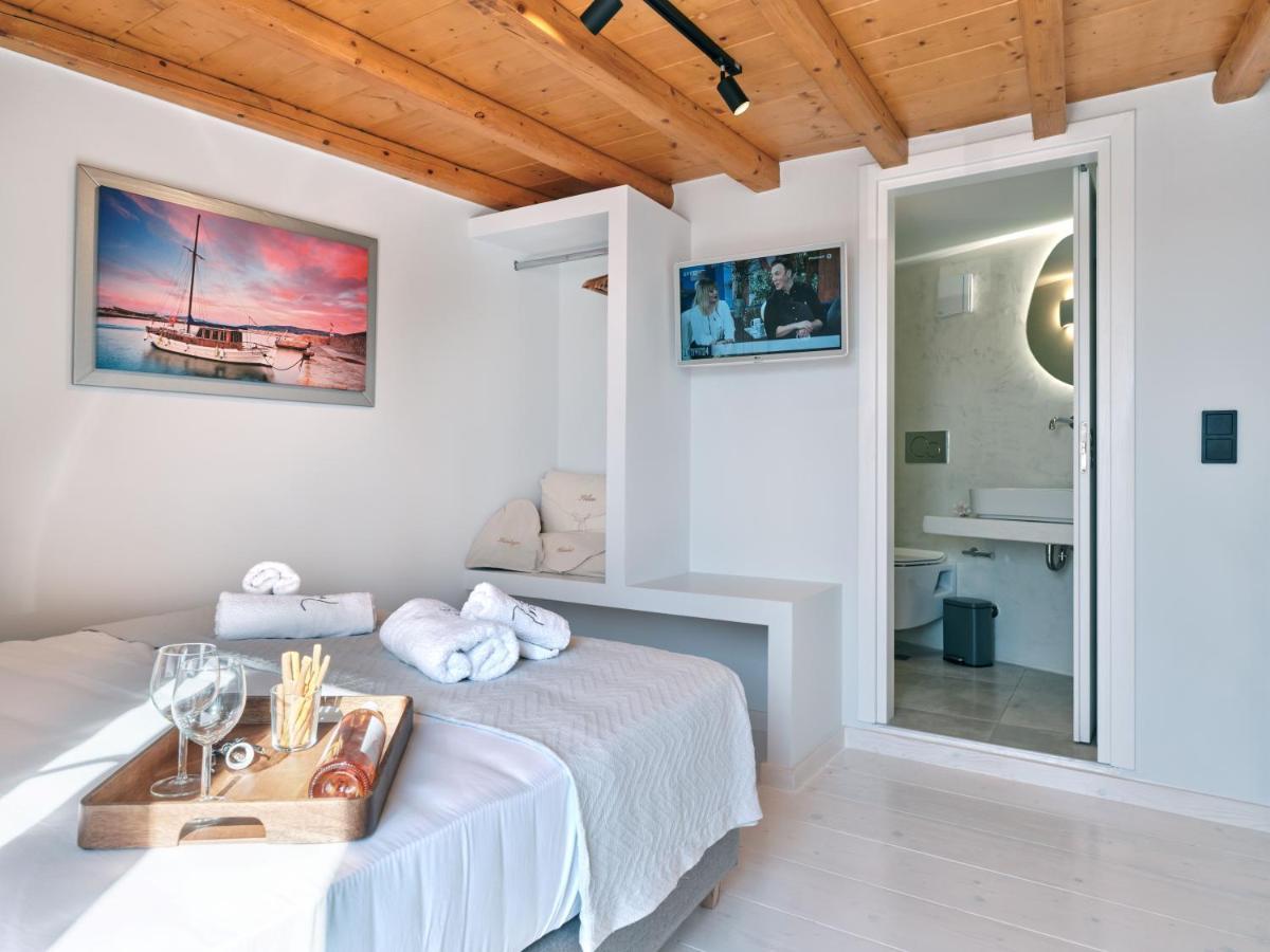 Iresma Suites Náousa Buitenkant foto